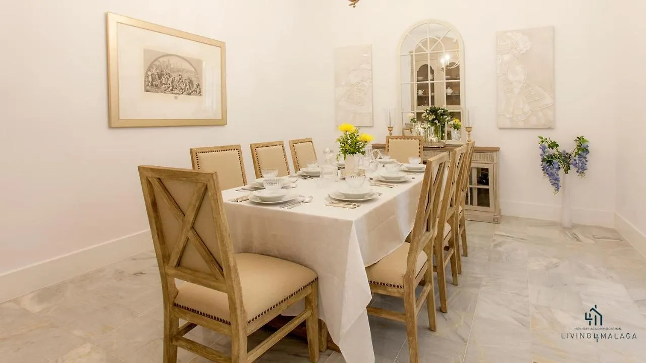 Living4Malaga Aduana Presidential Daire İspanya